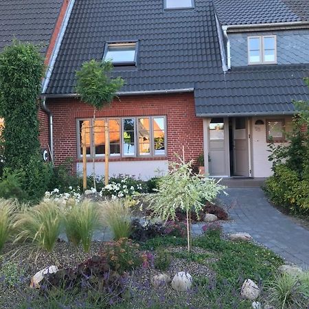 Huus Nord - Storm Apartment Husum  Exterior photo