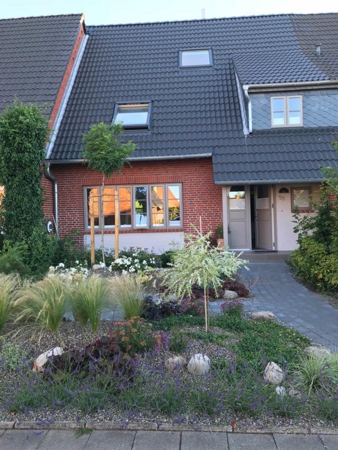 Huus Nord - Storm Apartment Husum  Exterior photo